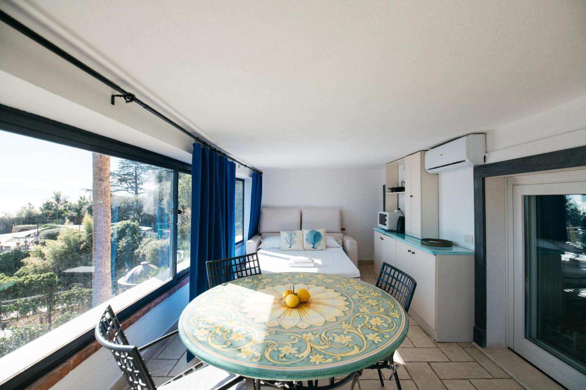 Bayview Apartment - Taormina Holidays Екстериор снимка