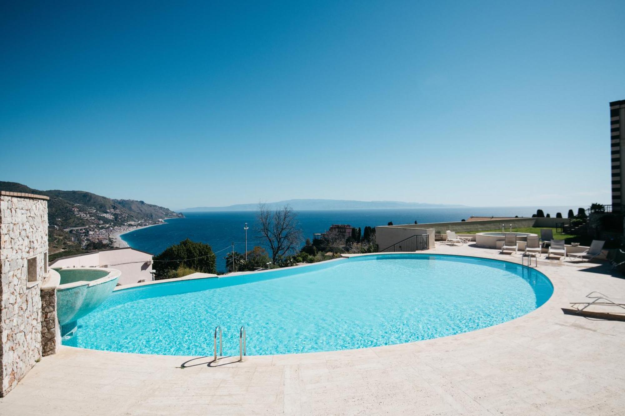 Bayview Apartment - Taormina Holidays Екстериор снимка